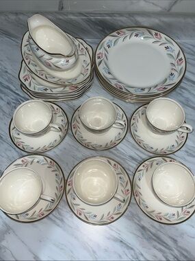 Nautilus Cream Dinnerware Set with Pink & Blue Floral Trim and Gold Edge 25 Pcs